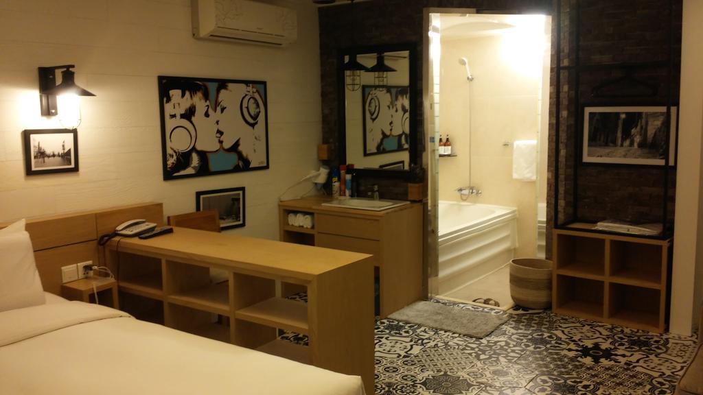 Merdi Hotel Suwon Luaran gambar
